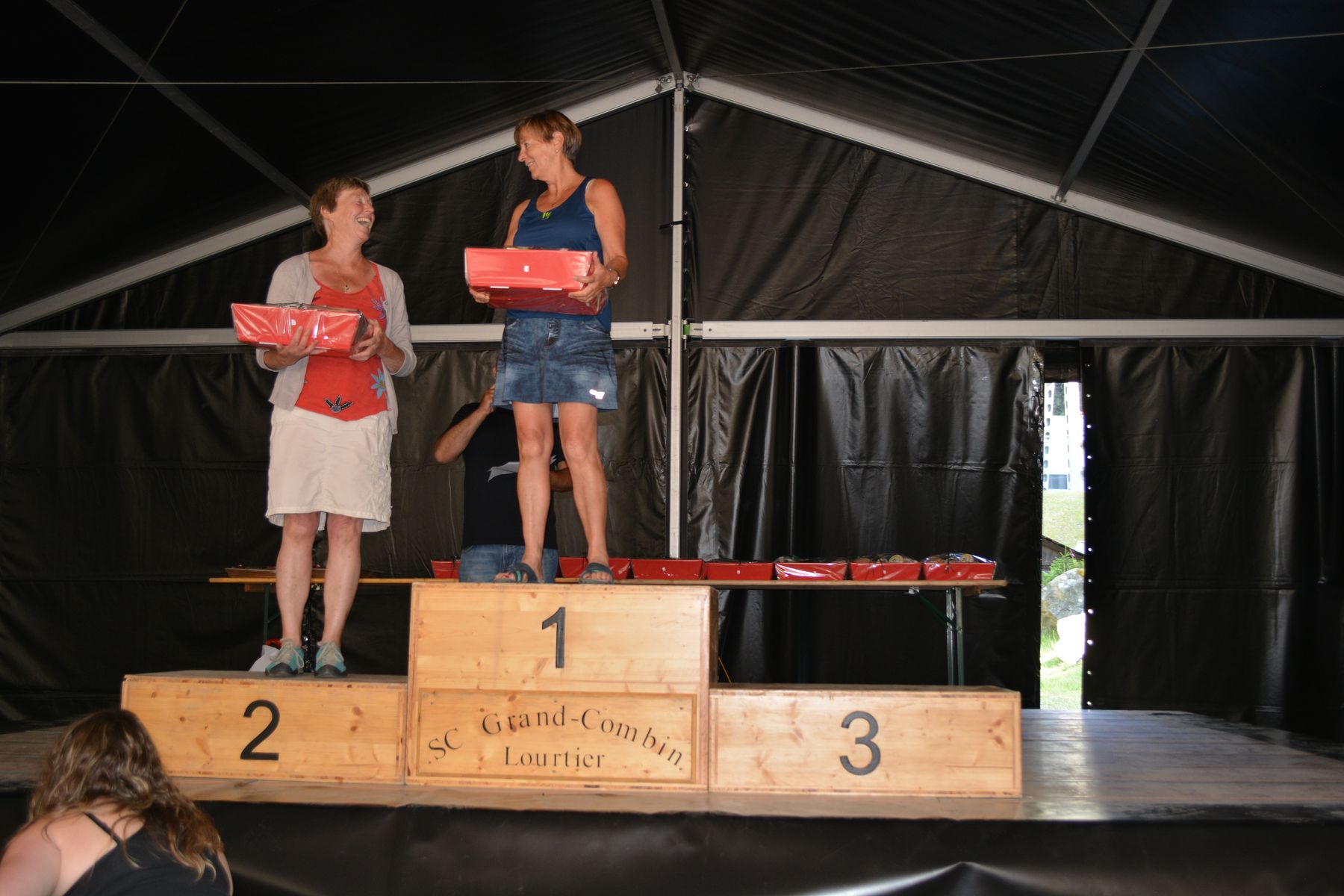 Podium 06